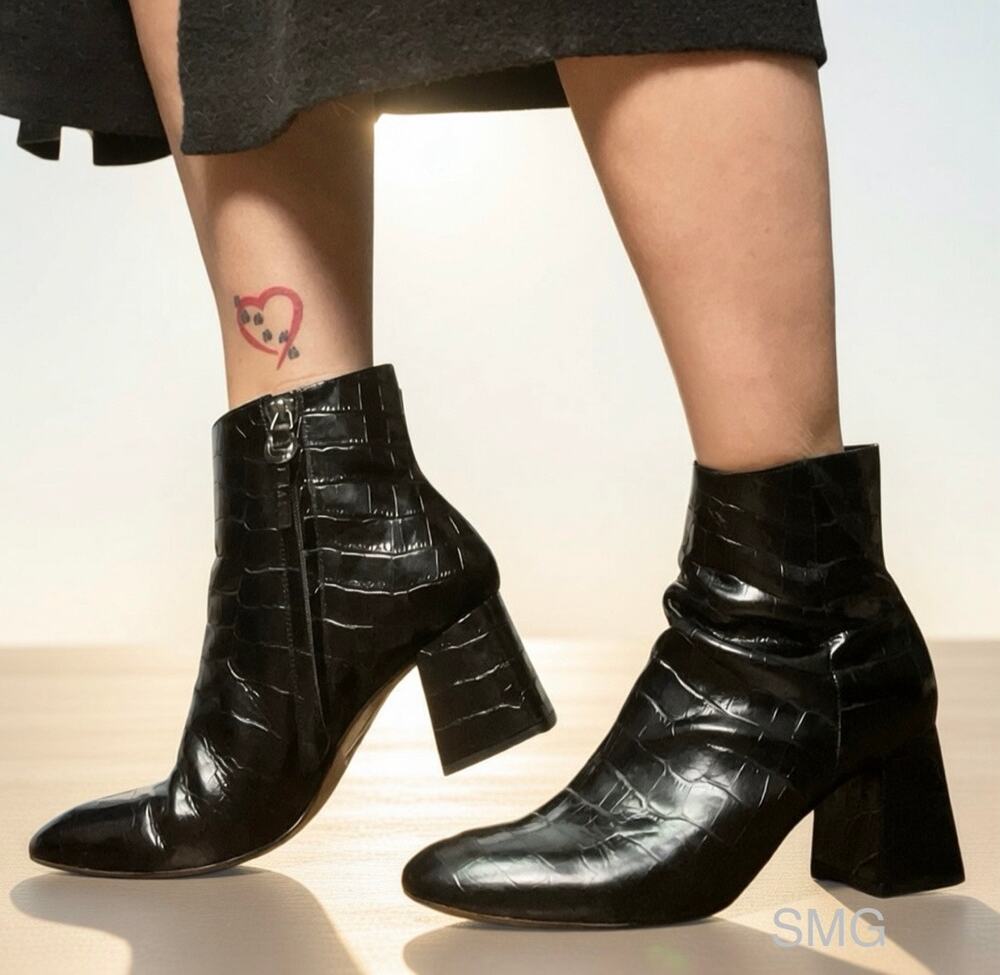 NWT - Ted Baker Black Neomie Croc-Embossed Leather Ankle Boot